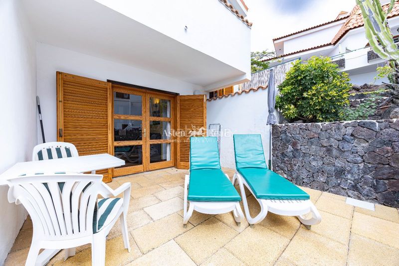 Foto 6d34f058-e022-4281-977a-b400607b5ab4. Edificio en chayofa en Cabo Blanco Arona