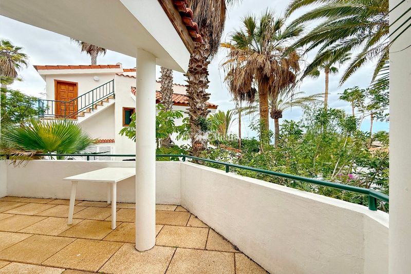 Foto 6d4a3c62-37b1-4bb0-88f2-4e925c791799. Edificio en chayofa en Cabo Blanco Arona