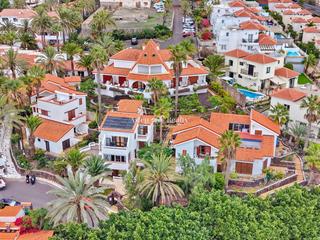 Edifici  El morro. En chayofa