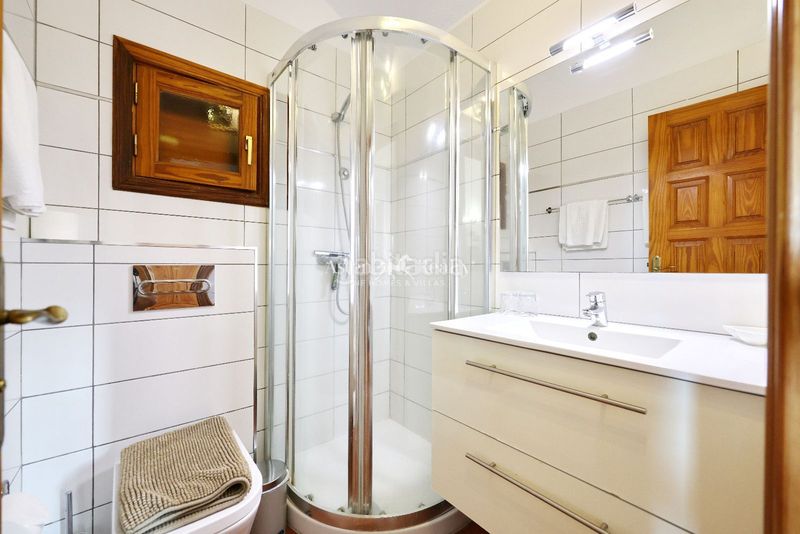 Foto e0b3263a-2fce-4d8b-a973-98384841fa01. Edificio en chayofa en Cabo Blanco Arona