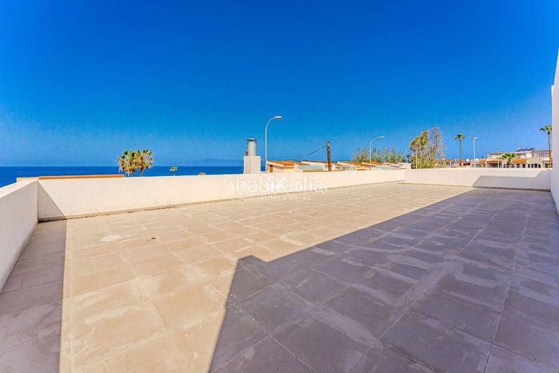 Foto b7bd18ba-bb6b-4686-960b-aa94ea0e9eaa. Estudi a Callao Salvaje - Playa Paraíso Adeje