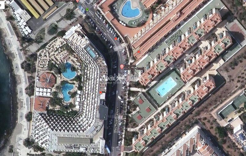 Foto 220577e1-e7c1-4f07-bf95-c4c69c0248dc. Apartament amb aparcament piscina a Los Cristianos Arona