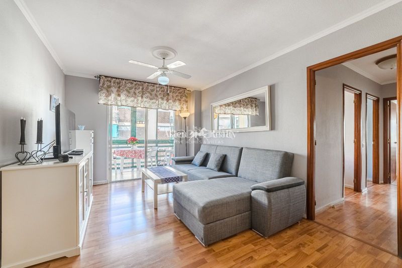 Foto af0aad13-7713-4c84-9fdd-91c1553b65bf. Apartament amb aparcament piscina a Los Cristianos Arona