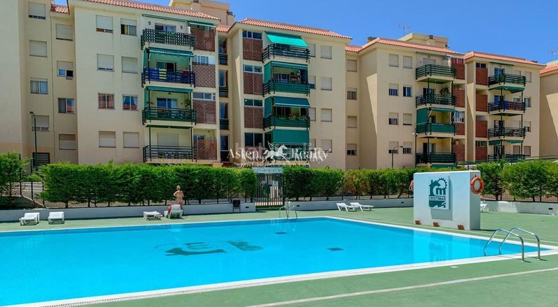 Foto ec26f4e0-7071-4a75-8662-35079f8af9b6. Apartament amb aparcament piscina a Los Cristianos Arona