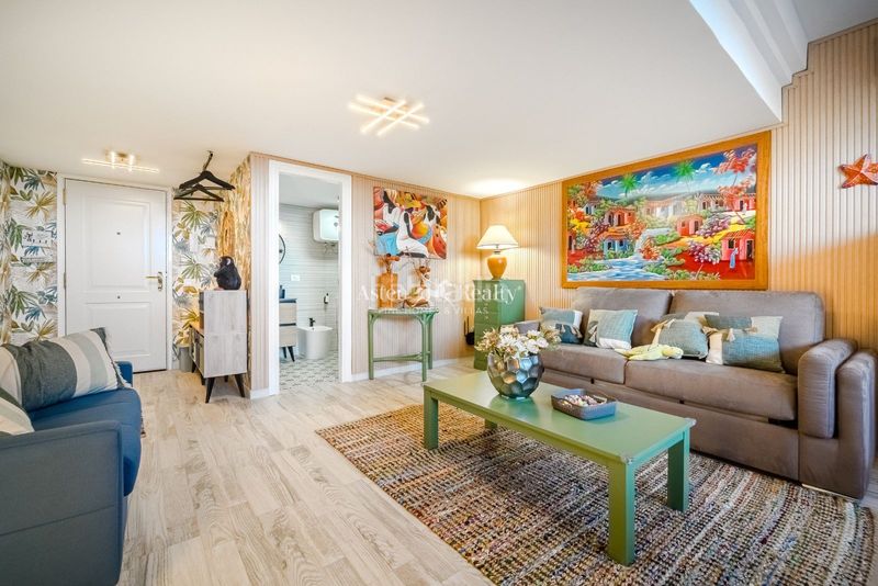 Foto 5ace96d8-28d5-4309-988d-f91fa7e063b8. Casa adossada amb aparcament piscina a Chayofa Arona