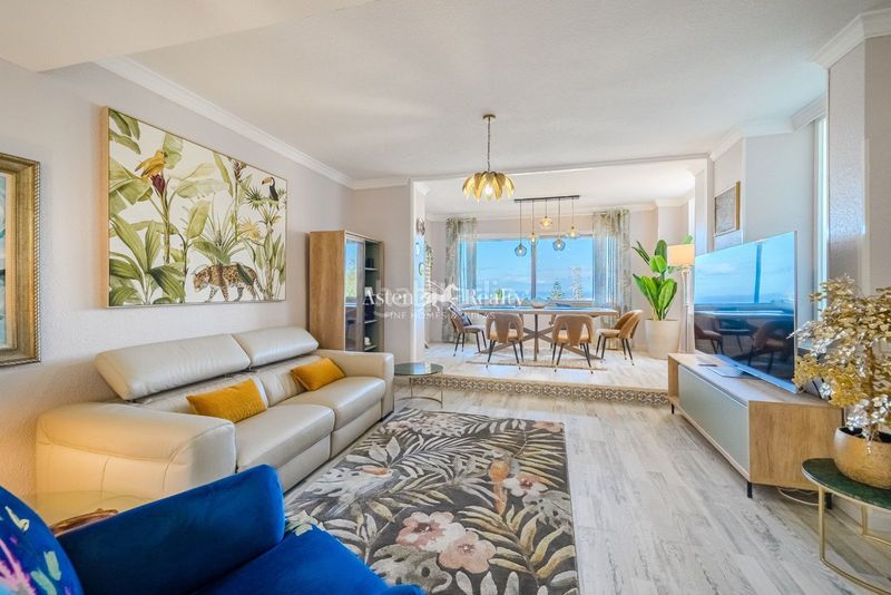 Foto a38e3cad-4ae5-4ebb-9802-8174f213b998. Casa adossada amb aparcament piscina a Chayofa Arona