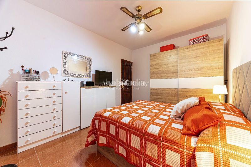 Foto d690e8d5-9950-4d9c-aaef-354b262e60fd. Chalet en guia de isora en Chío Guía de Isora