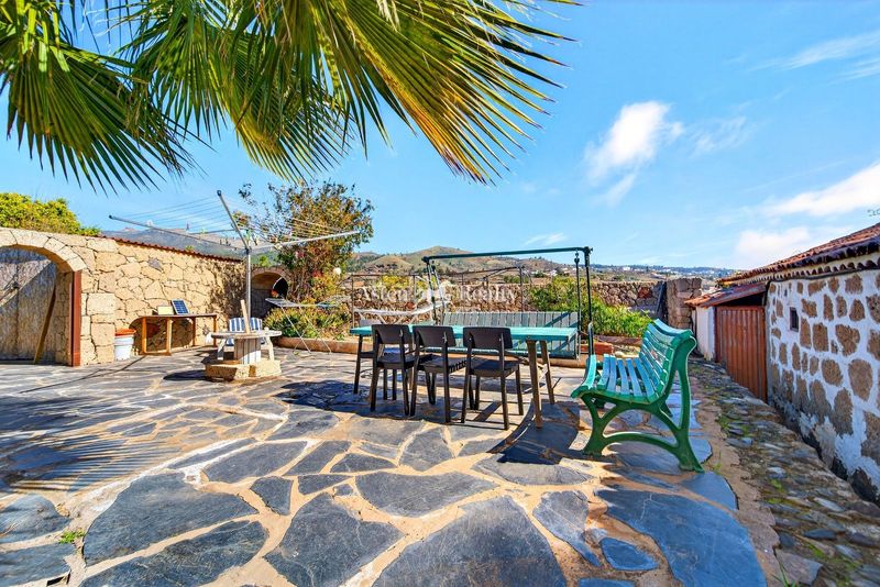 Foto ca85788c-f121-4f5f-ae12-8d57e29bdc06. Terreny residencial a Vilaflor