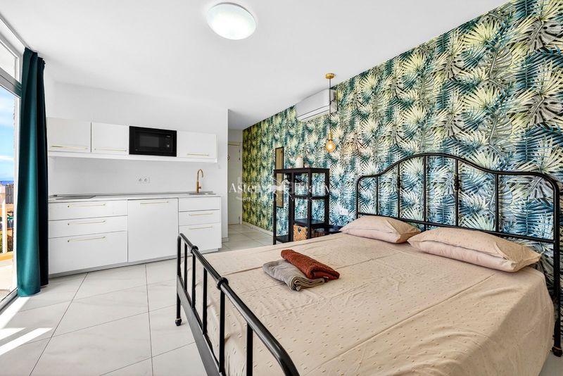 Foto 4de19aad-b50f-4543-a856-99bd2edd7c3e. Apartament amb calefacció aparcament piscina a Playa de las Américas Arona
