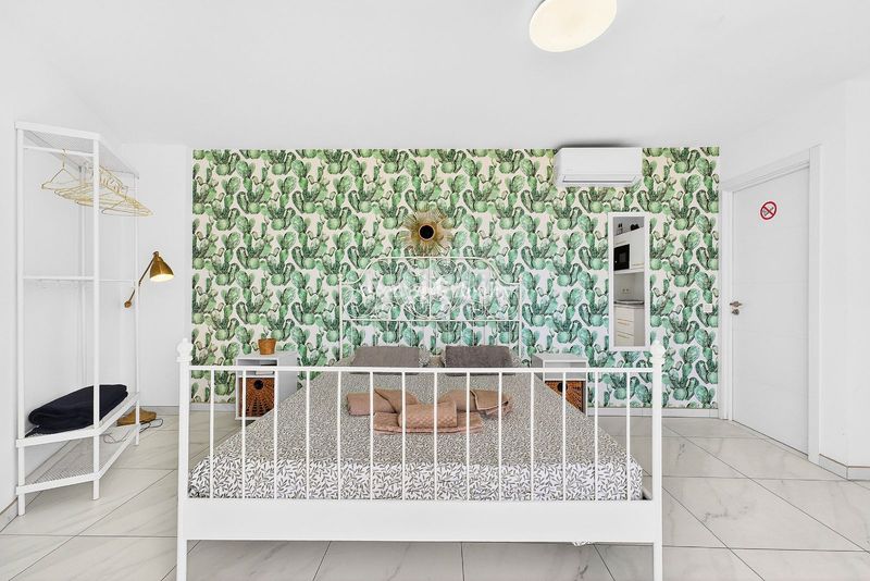 Foto a7bef4f1-660c-4fd5-8670-a8a336aa22d5. Apartament amb calefacció aparcament piscina a Playa de las Américas Arona