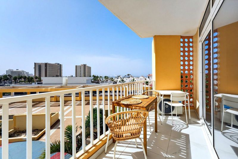 Foto b9b95642-fb20-415e-b150-c73aecf4ac34. Apartament amb calefacció aparcament piscina a Playa de las Américas Arona