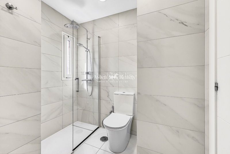 Foto d43ef873-06c6-4450-8d9e-792dda1ee5ac. Apartament amb calefacció aparcament piscina a Playa de las Américas Arona