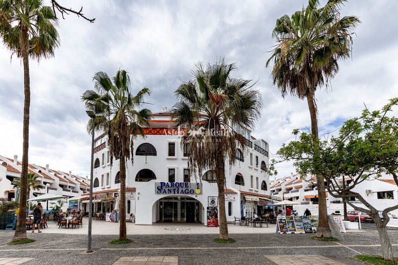 Foto 77ba8b4d-c896-4628-a1de-4def4373e1c1. Àtic amb piscina a Playa de las Américas Adeje