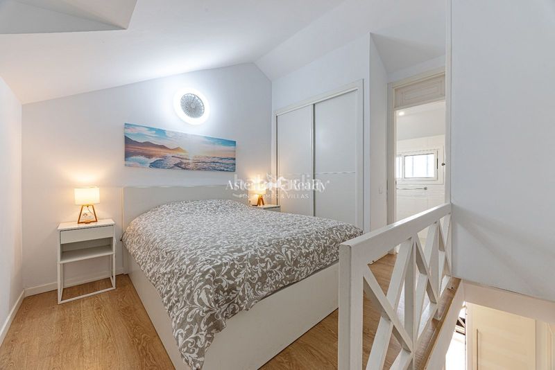 Foto b2301ccc-f72e-477d-b9e5-29bf4ee4cac4. Àtic amb piscina a Playa de las Américas Adeje