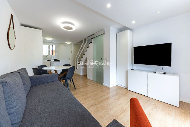 Foto da44f246-5701-45a7-969f-1cbd4b8474dd. Àtic amb piscina a Playa de las Américas Adeje