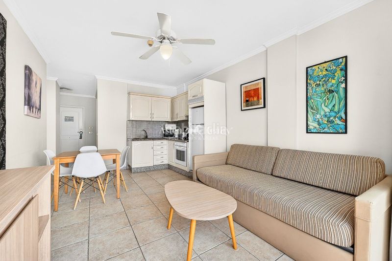 Foto 01ff17d4-cd3c-490f-b6ae-9245569518e9. Apartament amb piscina a Los Cristianos Arona
