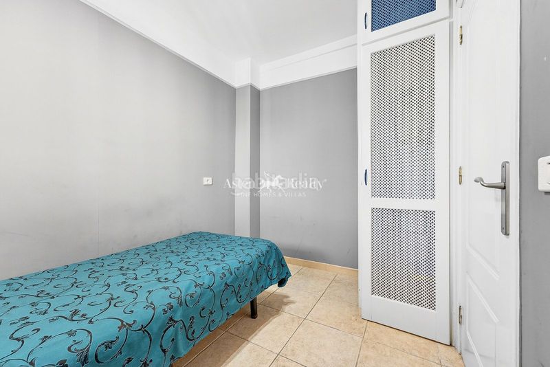 Foto 1cc454da-6f46-489a-824d-c26c5c49438b. Apartament amb piscina a Los Cristianos Arona