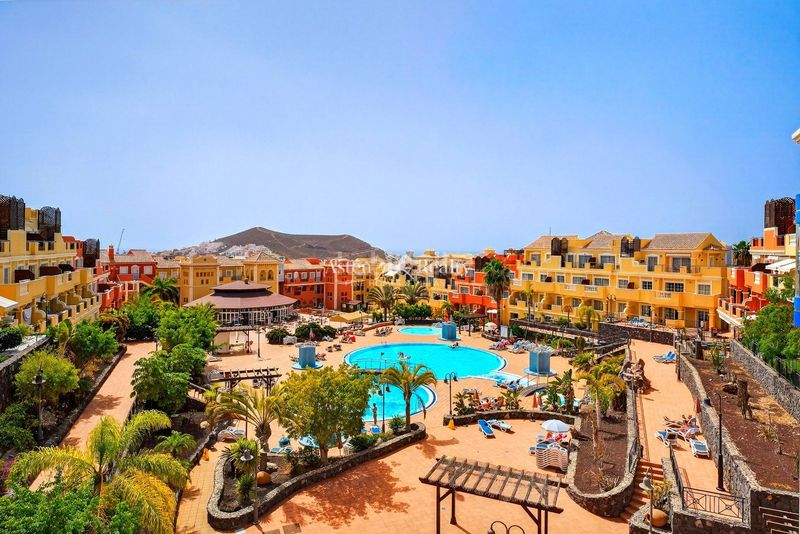 Foto 205ecace-2aff-469c-9959-4934daabdfbe. Apartament amb piscina a Los Cristianos Arona