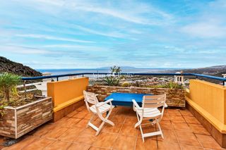 Penthouse  Murcia. Atico en roque del conde con vistas al mar, piscina y garaje