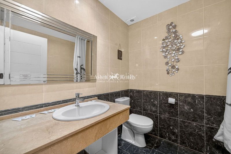 Foto 07526399-0c69-48f3-bb86-ca109a14aaa8. Casa amb aparcament piscina a Los Cristianos Arona