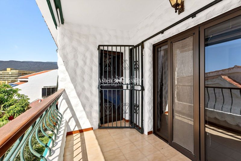 Foto 22944448-0899-4d9a-9437-72233faa61dd. Casa aparellada amb aparcament piscina a Torviscas Bajo Adeje