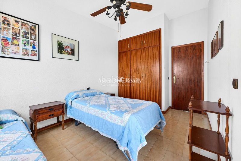 Foto c429428c-3eae-4abf-8014-0a45afdc79c7. Casa aparellada amb aparcament piscina a Torviscas Bajo Adeje