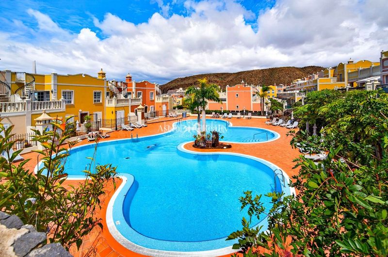 Foto 0492faed-aadf-437b-9826-e656d0e870bd. Àtic amb aparcament piscina a Palm - Mar Arona