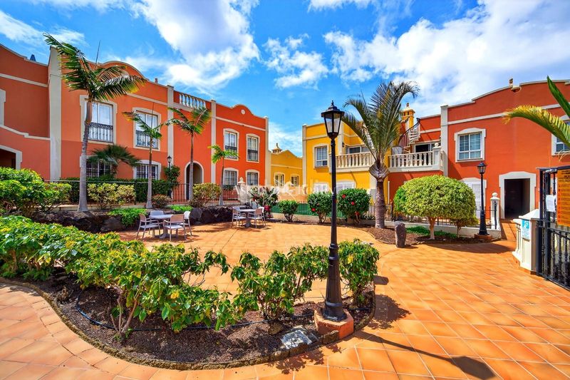 Foto 7778aaaa-d575-45f3-82e3-52dbbc988b00. Àtic amb aparcament piscina a Palm - Mar Arona