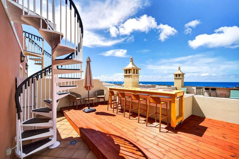 Foto ba995898-30ee-40d1-b8fc-306680ba3762. Àtic amb aparcament piscina a Palm - Mar Arona