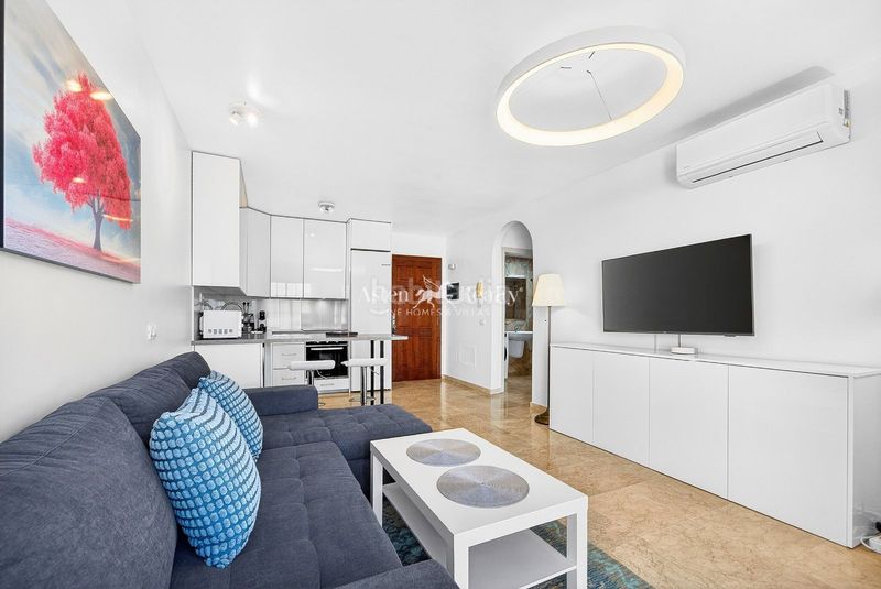 Foto fce288ce-d8e8-47fe-90ba-1142d22115f4. Àtic amb aparcament piscina a Palm - Mar Arona