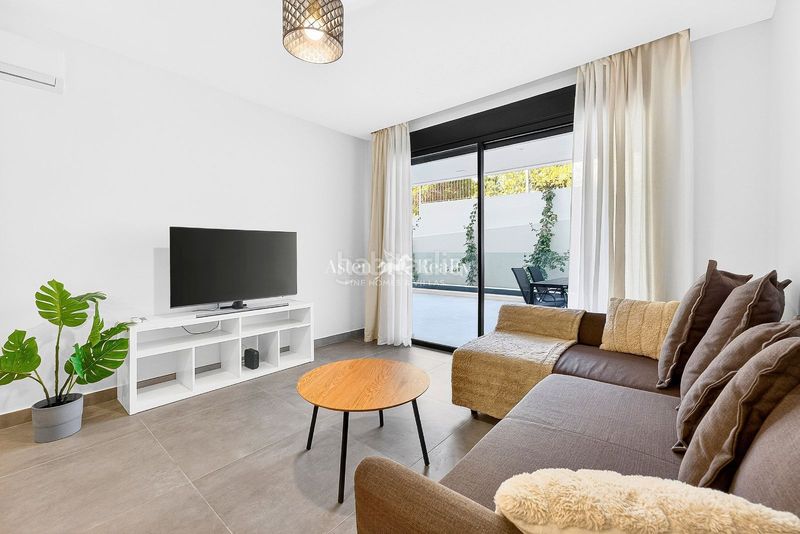 Foto a5bcae2d-e15d-4be3-ba03-81ded5622f91. Apartament a el pino a Playa Fañabé Alto Adeje