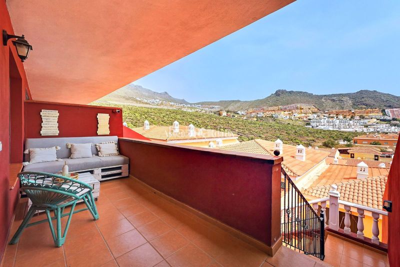 Foto 20879297-64c8-41b2-a877-dc0d061b76ad. Dúplex amb aparcament a Playa Fañabé Alto Adeje