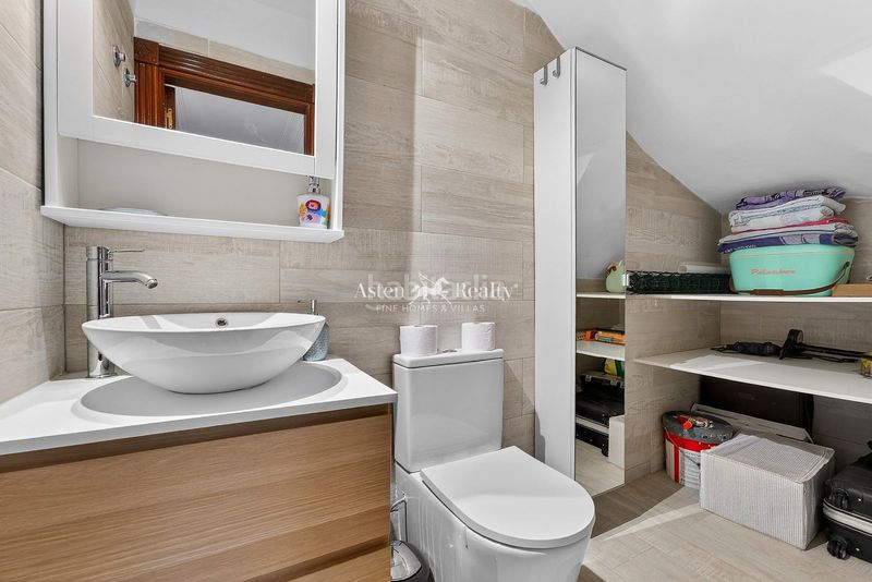 Foto 3d926eb7-a4fd-48ef-b859-871ae956d70b. Dúplex amb aparcament a Playa Fañabé Alto Adeje