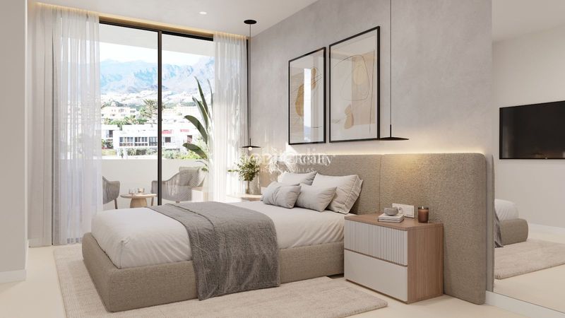 Foto bb8f9403-3463-45c4-88e7-bc7d08620ddc. Apartament amb aparcament piscina a Playa de las Américas Arona