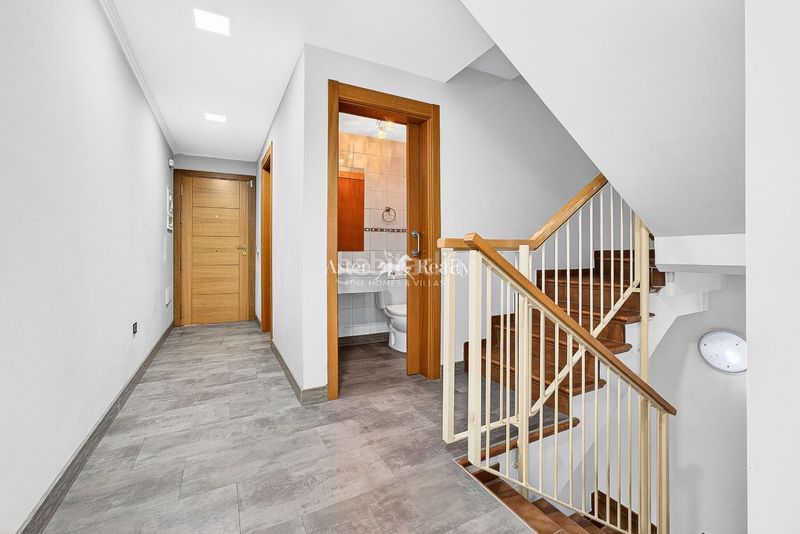 Foto d9f71916-0906-40aa-9351-40bb8a7e63ca. Casa adossada amb aparcament piscina a Playa Fañabé Alto Adeje