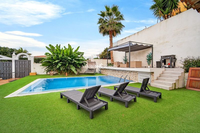 Foto 1ce88855-8b49-4a26-b155-02cc033ef3e3. Casa amb aparcament piscina a Las Cuevas - Los Gómez Orotava (La)
