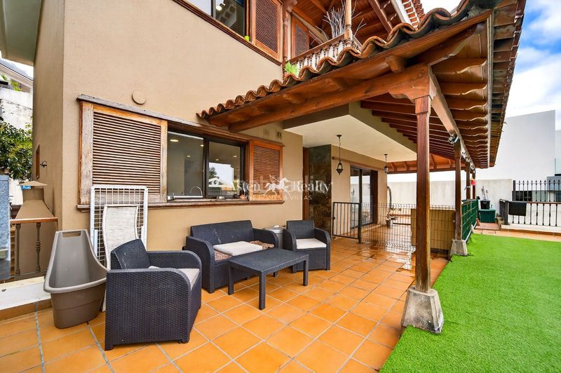 Foto 5f15a811-5ae6-4c59-93f5-18d10d0e299c. Casa amb aparcament piscina a Las Cuevas - Los Gómez Orotava (La)