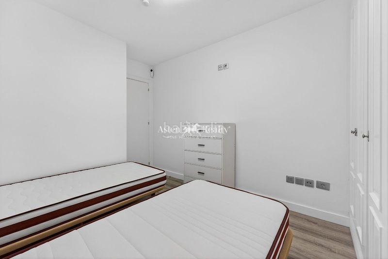 Foto 989bbd7d-cf8f-4917-897a-fb288789dcfb. Apartament amb piscina a Callao Salvaje - Playa Paraíso Adeje