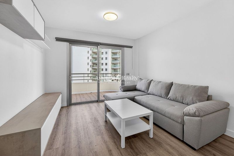 Foto d735d54d-f475-4a8d-9fbe-52f6265a8000. Apartament amb piscina a Callao Salvaje - Playa Paraíso Adeje