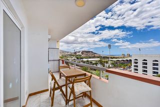 Piccolo appartamento  Santiago puig. Apartamento con vistas al mar en pleno playa las americas