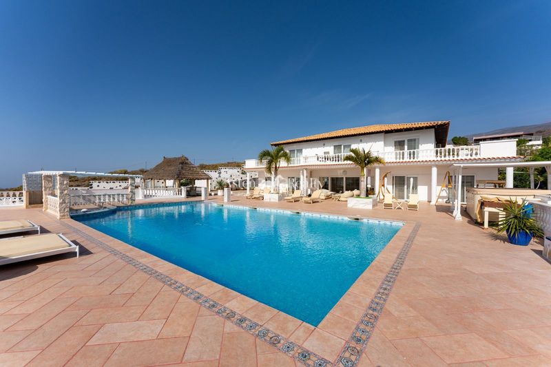 Foto 4afddf08-e538-4dc8-a65a-28e60c99a6b0. Casa amb aparcament piscina a Callao Salvaje - Playa Paraíso Adeje