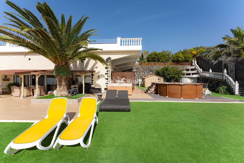 Foto a0effdda-764d-480d-99a1-7ccd12cc9d5e. Casa amb aparcament piscina a Callao Salvaje - Playa Paraíso Adeje