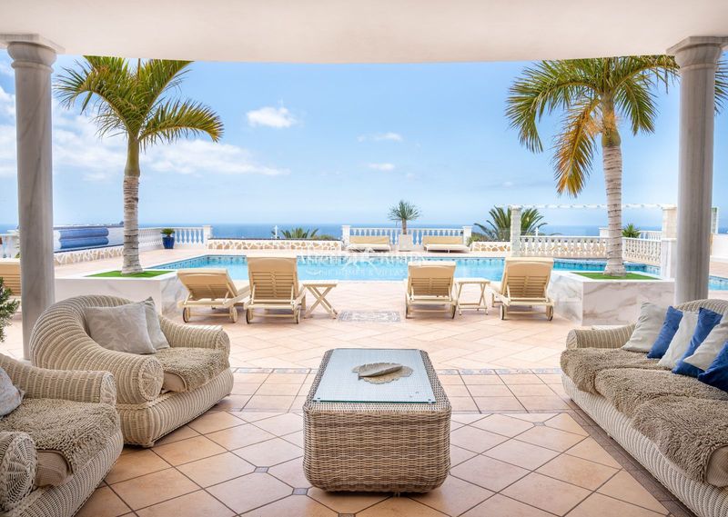 Foto f7e9a080-c3ff-4e8b-b1c4-18ff57e60720. Casa amb aparcament piscina a Callao Salvaje - Playa Paraíso Adeje