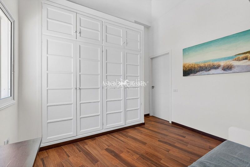 Foto 014ff2eb-1c8d-4470-abc6-4dd4b26a7291. Apartament amb piscina a Los Cristianos Arona