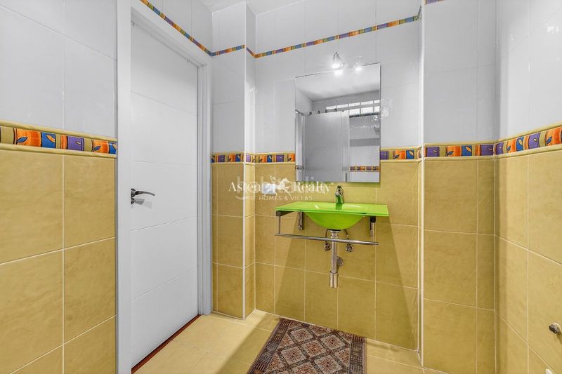 Foto 876f2772-73b2-4b51-8352-cf8235026c56. Apartament amb piscina a Los Cristianos Arona