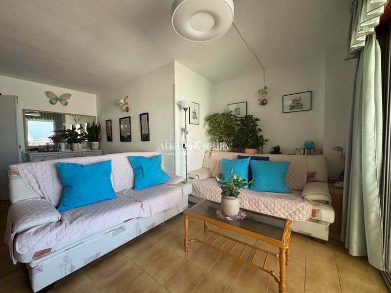 Foto 362b0ff9-46d9-4649-8b8c-2b338aede4ef. Apartament amb aparcament a Playa de las Américas Arona
