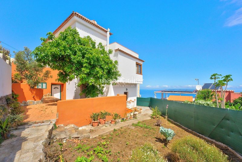 Foto 66bd0f45-1824-4cd2-aa67-2df48cd8c59a. Casa amb aparcament a Cuesta de la Villa Santa Úrsula