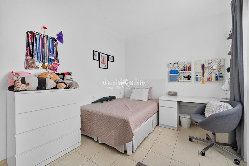 Foto 074bb4fb-dfdd-4093-b5a8-26b90c220321. Apartament amb aparcament piscina a Playa Fañabé Alto Adeje