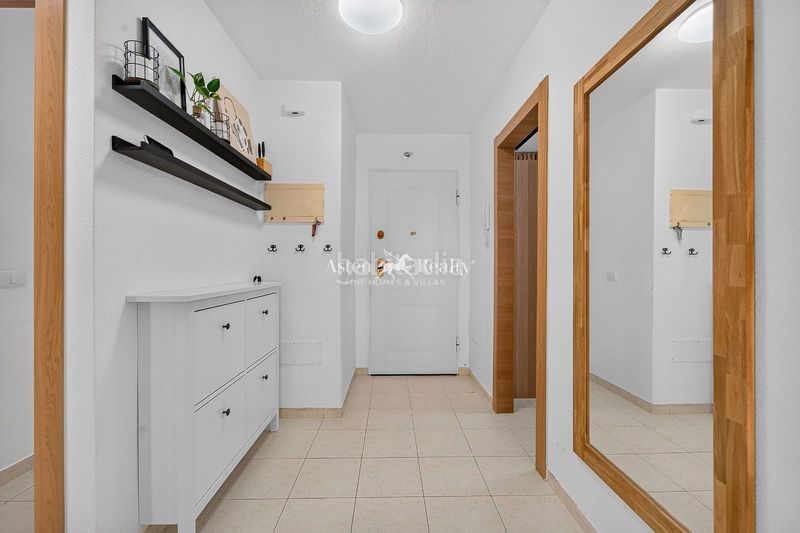 Foto aafa6dd6-9c42-47a0-9740-9f8528390d6d. Apartament amb aparcament piscina a Playa Fañabé Alto Adeje