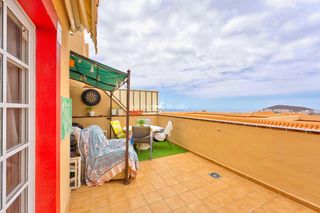 Apartament  Rodeo. Luminoso apartamento de 1 dormitorio con amplia terraza y vistas